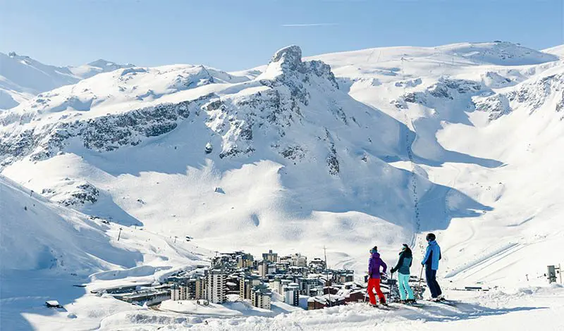 What To Expect From Skiing Holidays For Beginners