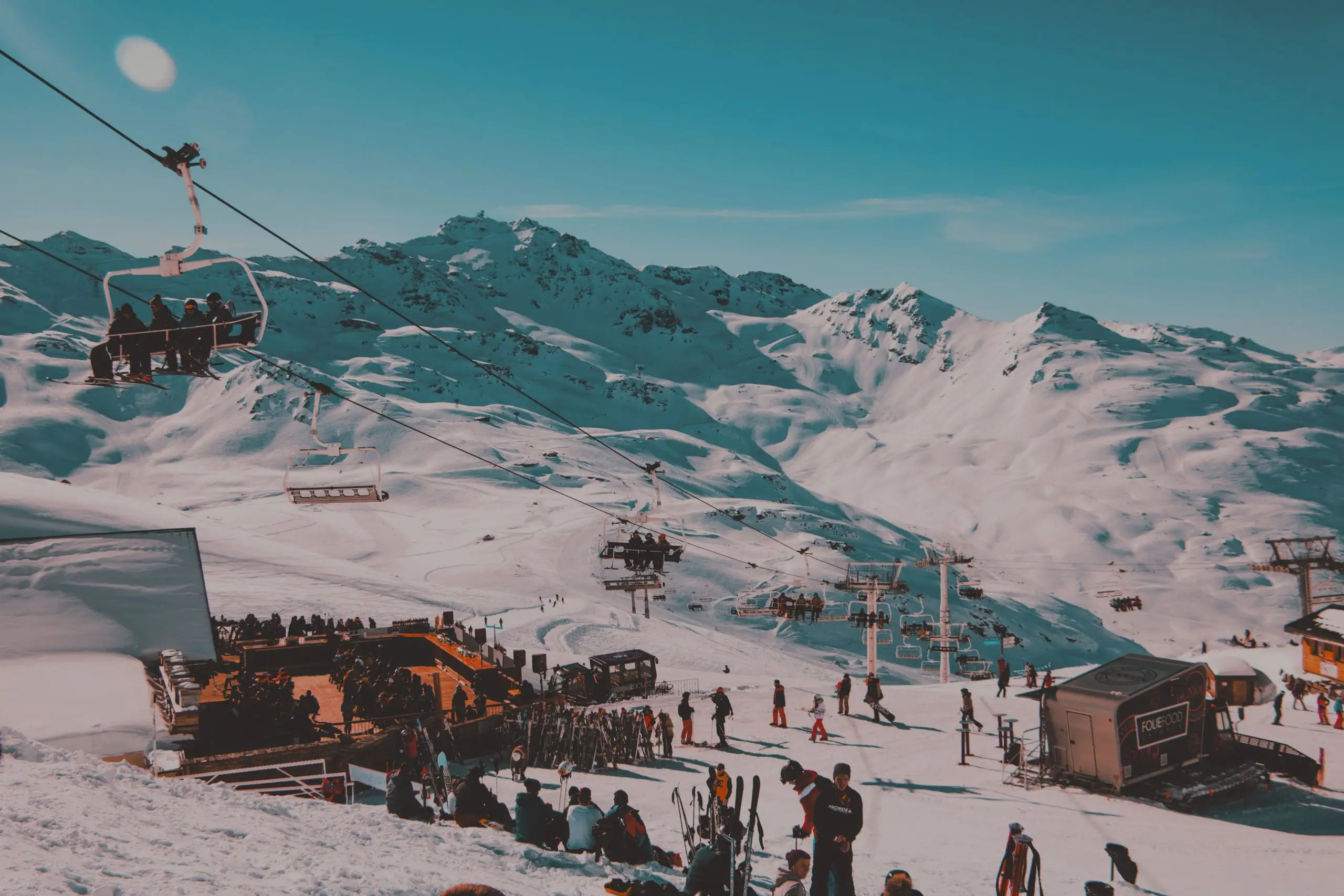 The Best Restaurants in Val Thorens: Where to Eat On and Off the Mountain