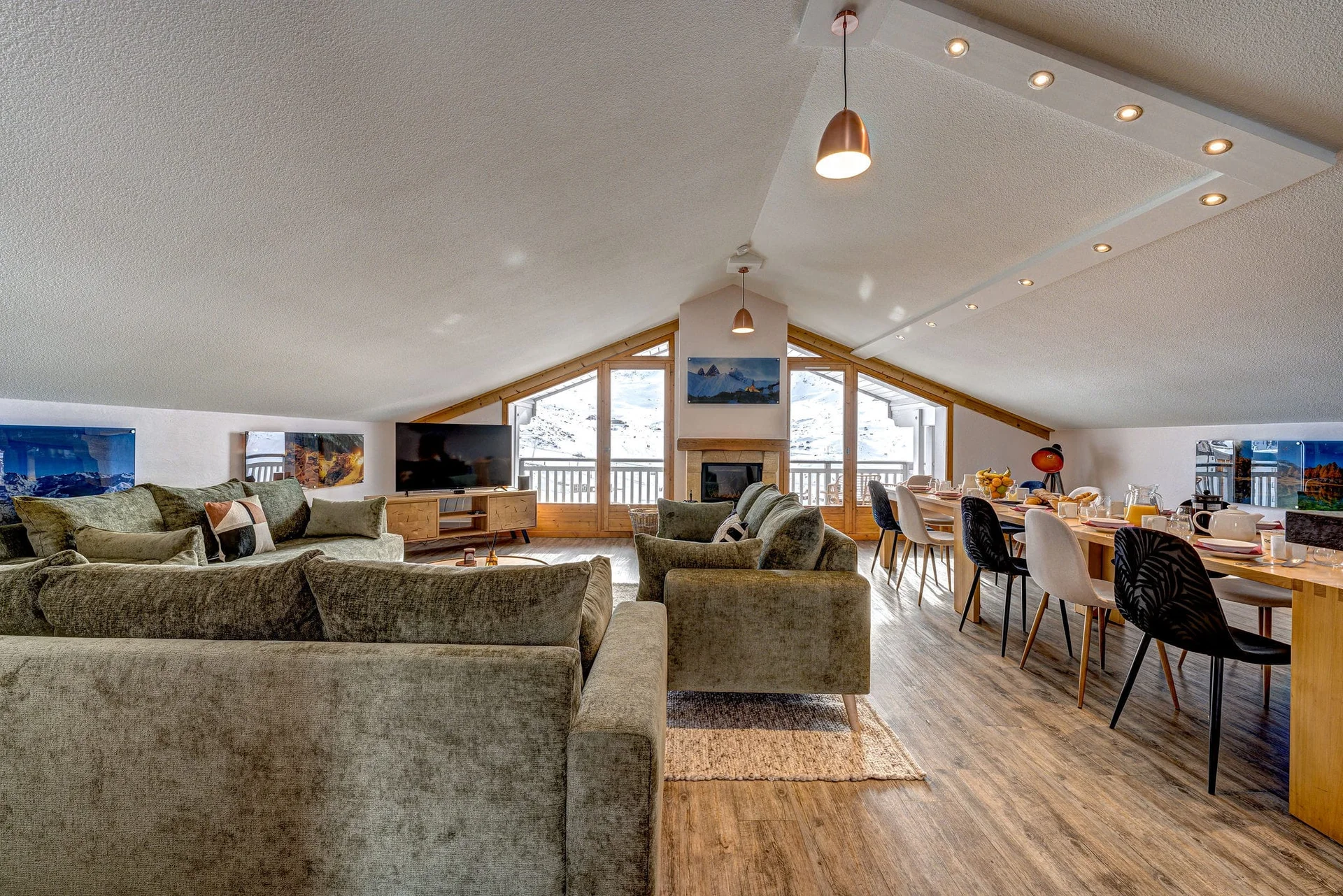 Ski Chalets Designed For You