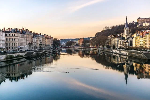 The Best 3 Ski Resorts Near Lyon | Ski Vertigo
