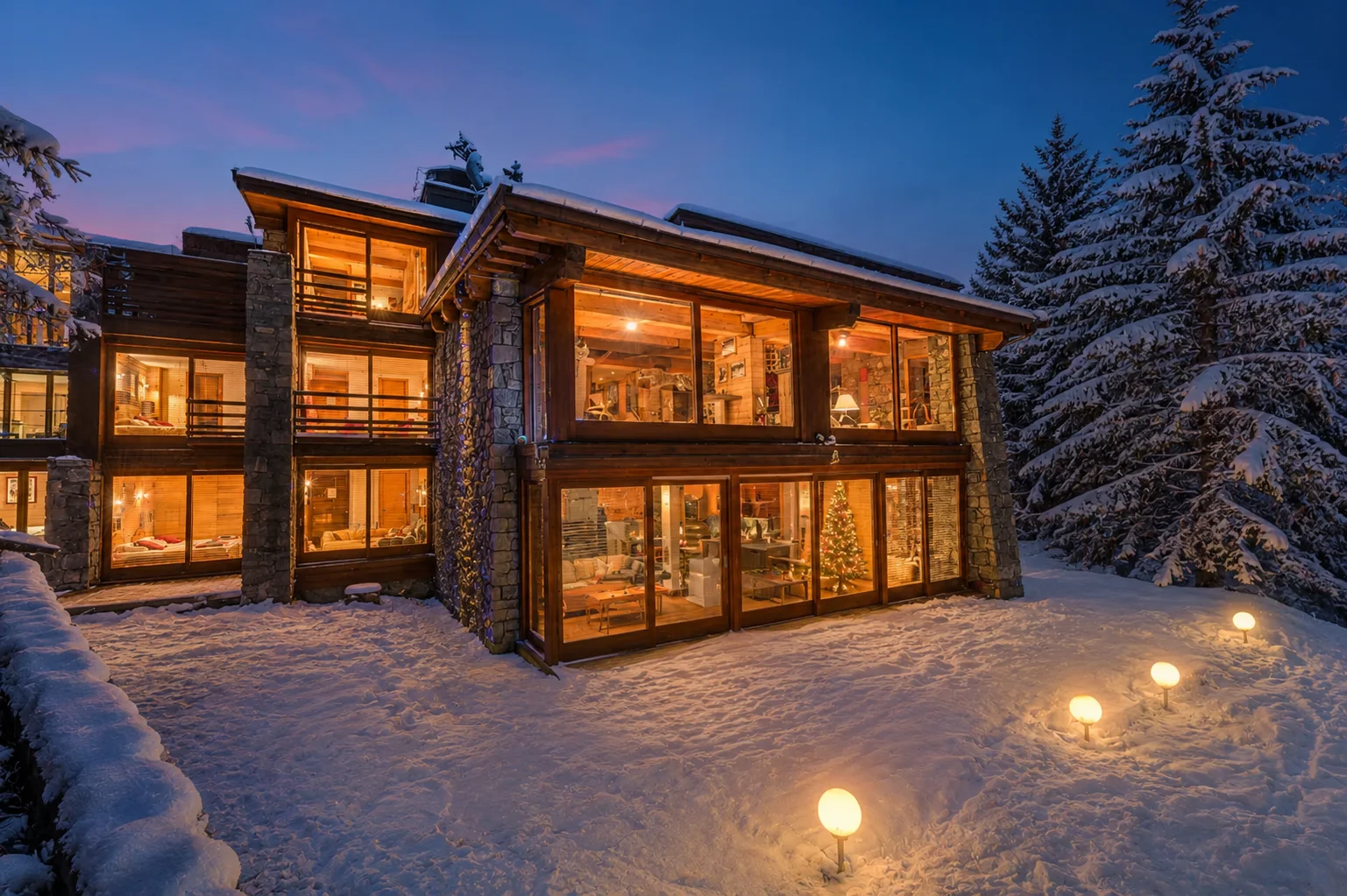 Chalet Lake Lodge, Tignes, Hot Tub